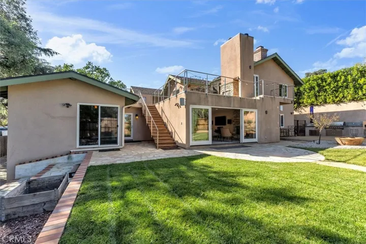 9824 Baden Avenue, Chatsworth, California 91311