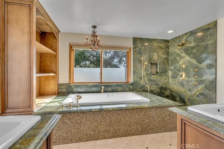 9824 Baden Avenue, Chatsworth, California 91311