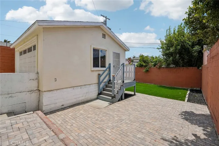 914 Alpha Street, Inglewood, California 90302