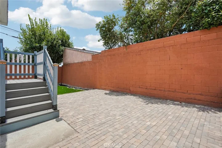 914 Alpha Street, Inglewood, California 90302