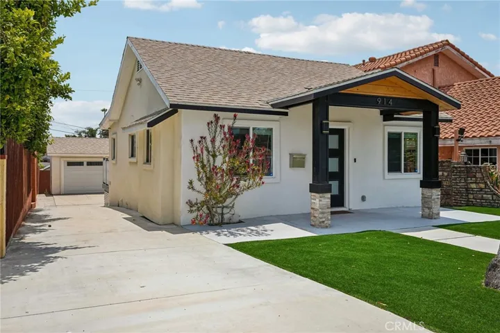 914 Alpha Street, Inglewood, California 90302