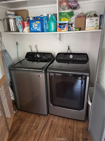 Washer and dryer hook up