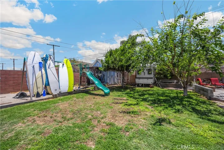 9112 Oak, Bellflower, California 90706