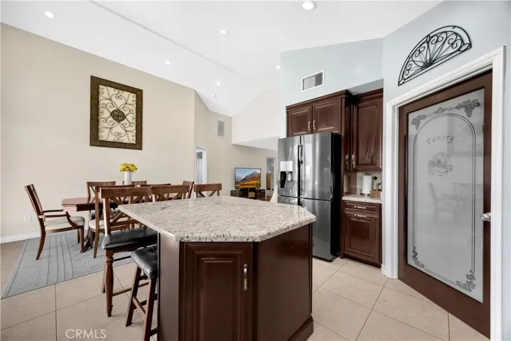 9112 Oak, Bellflower, California 90706