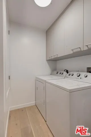 2142 Century Park Lane 102, Los Angeles, California 90067