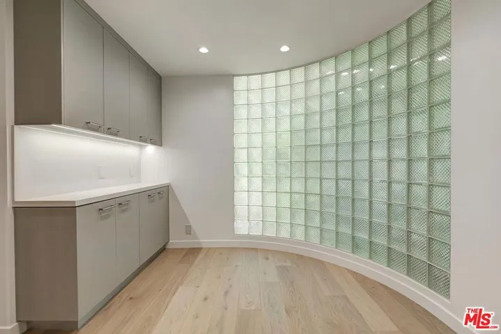 2142 Century Park Lane 102, Los Angeles, California 90067
