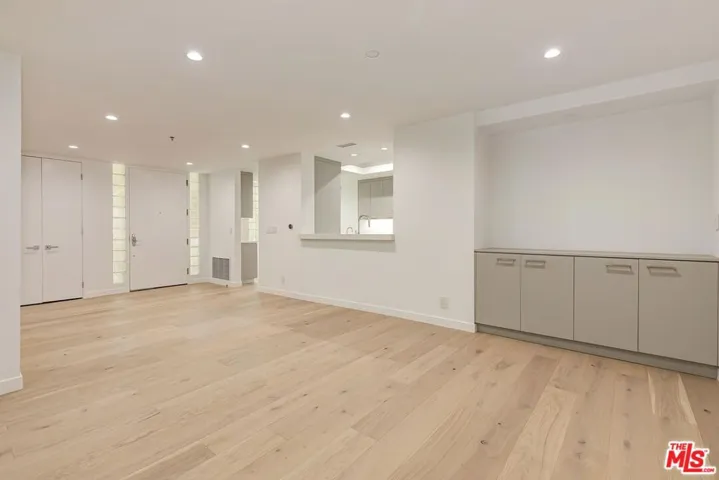2142 Century Park Lane 102, Los Angeles, California 90067