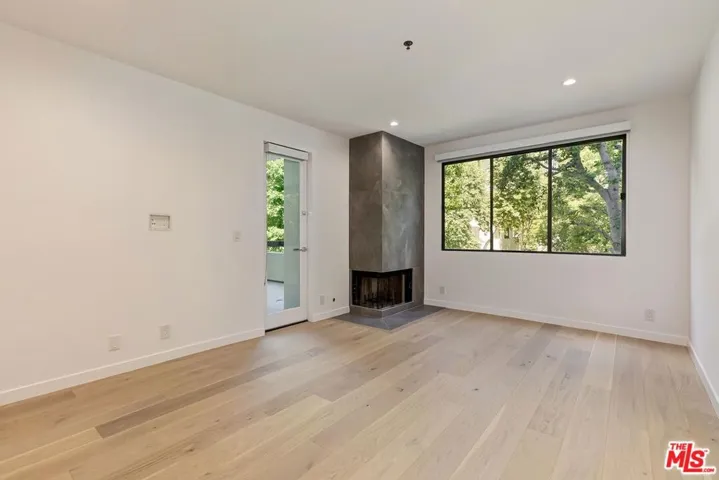 2142 Century Park Lane 102, Los Angeles, California 90067