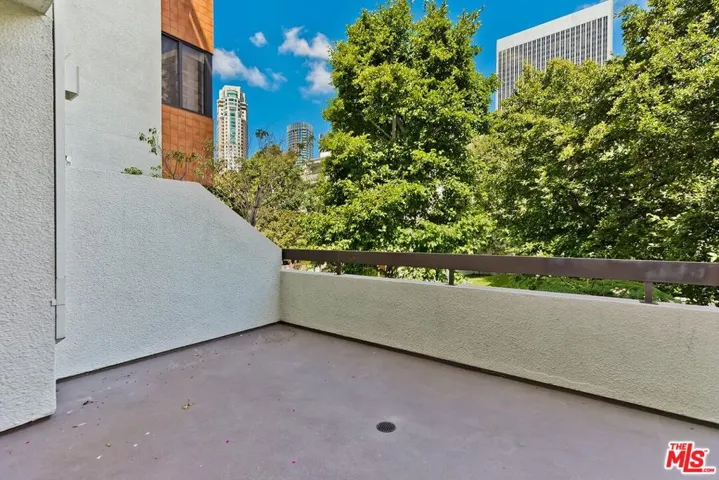 2142 Century Park Lane 102, Los Angeles, California 90067