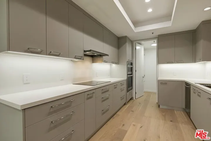 2142 Century Park Lane 102, Los Angeles, California 90067