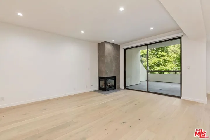 2142 Century Park Lane 102, Los Angeles, California 90067