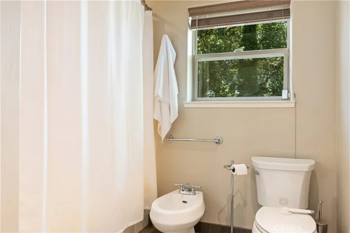 3339 Harrison Street, Clearlake, California 95422