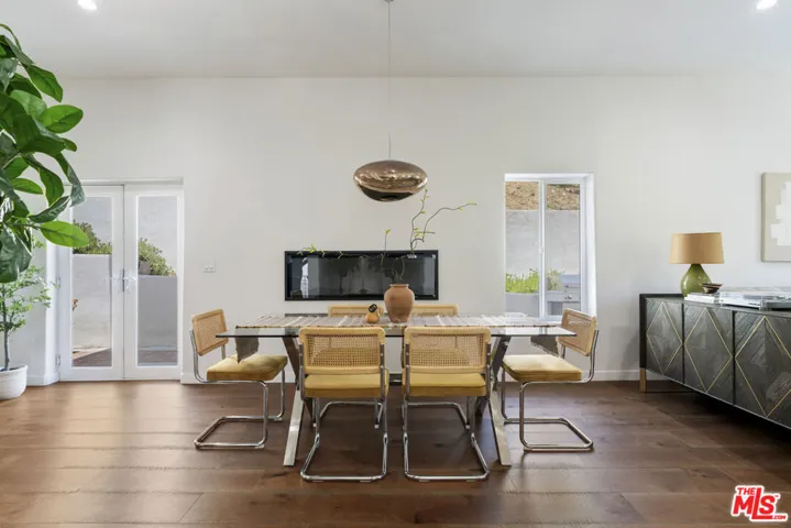 3787 Glenalbyn Drive, Los Angeles, California 90065