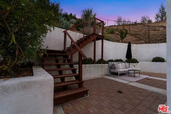3787 Glenalbyn Drive, Los Angeles, California 90065
