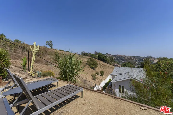 3787 Glenalbyn Drive, Los Angeles, California 90065