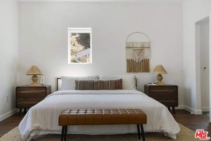3787 Glenalbyn Drive, Los Angeles, California 90065