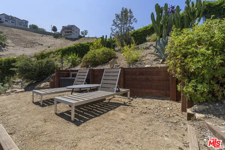 3787 Glenalbyn Drive, Los Angeles, California 90065