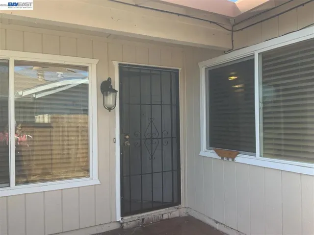 7369 Kelley Drive, Stockton, California 95207-1148