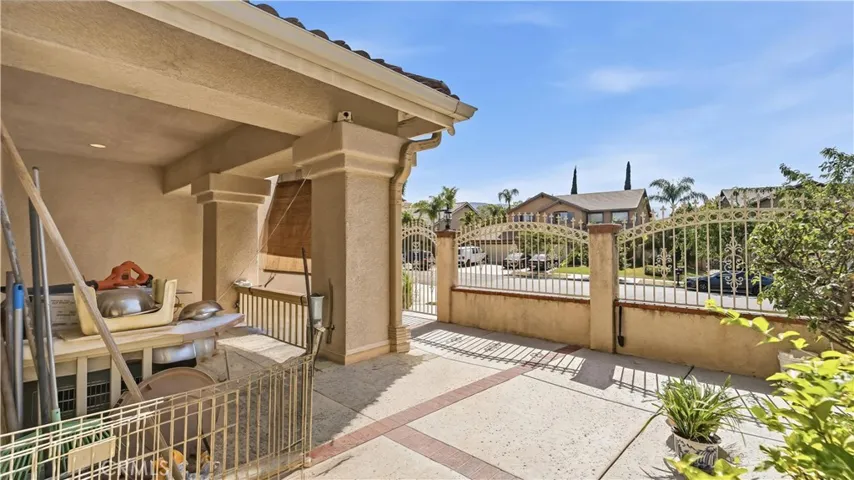 2475 Macbeth, Corona, California 92882