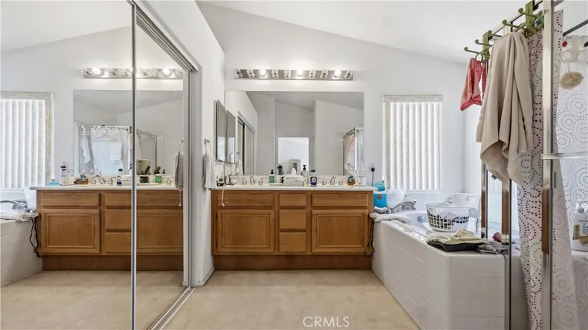 2475 Macbeth, Corona, California 92882