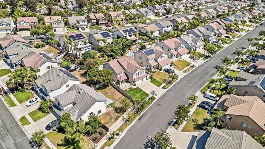 2475 Macbeth, Corona, California 92882