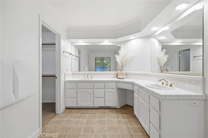 9246 Troxel Rd, Chico, California 95928