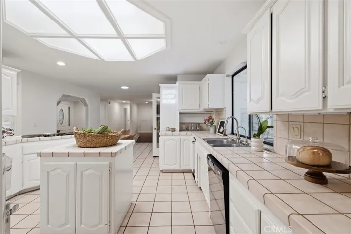 9246 Troxel Rd, Chico, California 95928