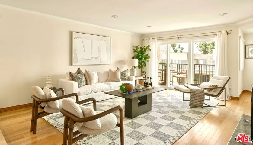 1230 Horn Avenue 201, West Hollywood, California 90069