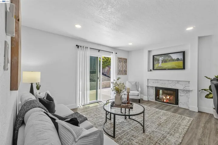 406 Mini Dr, Vallejo, California 94589
