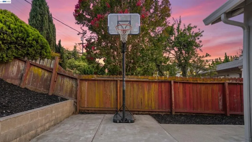 406 Mini Dr, Vallejo, California 94589