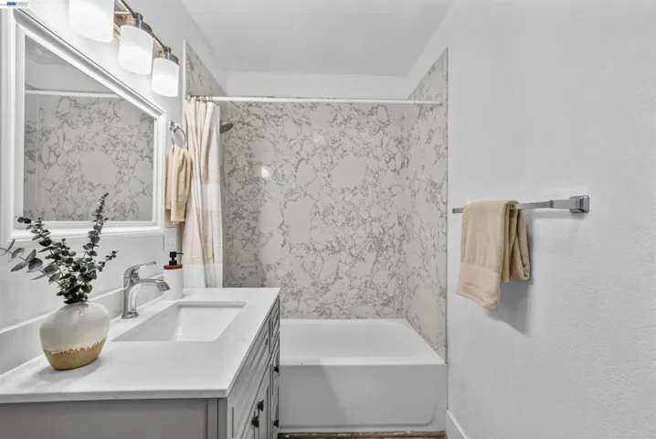 406 Mini Dr, Vallejo, California 94589