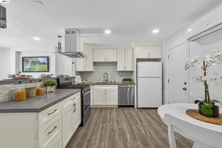 406 Mini Dr, Vallejo, California 94589