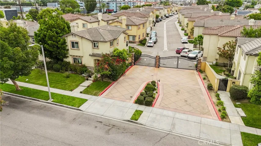 8306 Telegraph, Downey, California 90240