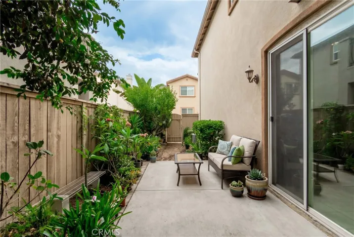 Patio 1 - staged
