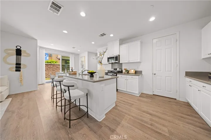 7610 E Channel View St, Chino, California 91708