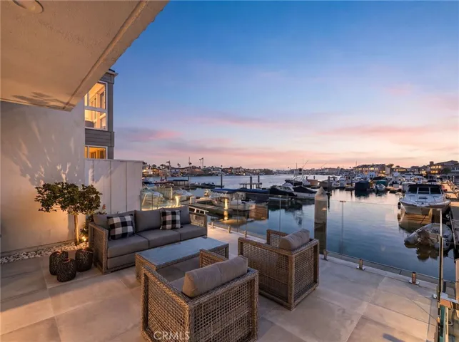 16435 Harbour Lane 13, Huntington Beach, California 92649