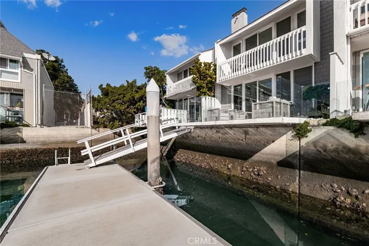 16435 Harbour Lane 13, Huntington Beach, California 92649
