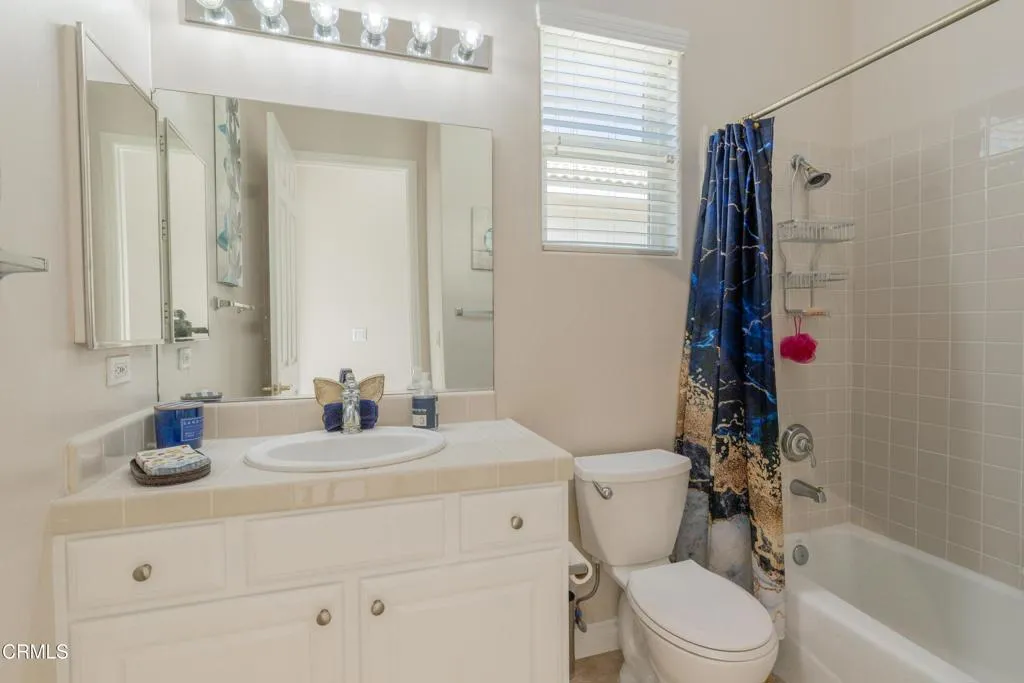 33_bathroom_4