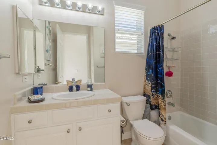 33_bathroom_4