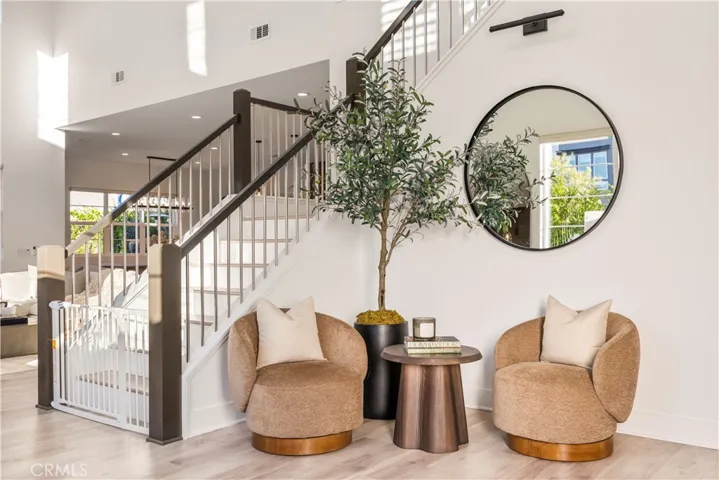 27762 Lens, Valencia, California 91381