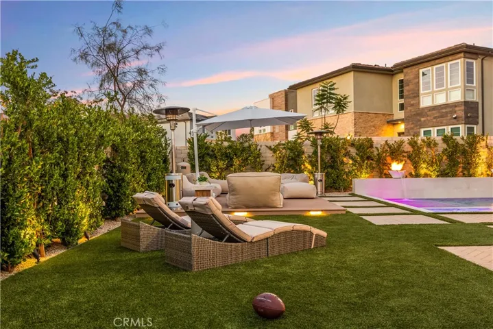 27762 Lens, Valencia, California 91381