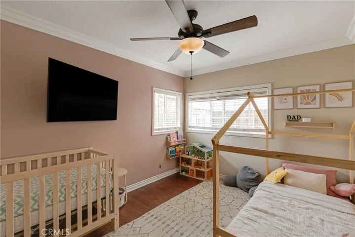 Left-side Bedroom(#3)