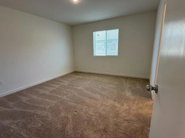 395 Yandris Court, Los Banos, California 93635