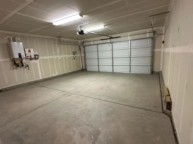 395 Yandris Court, Los Banos, California 93635