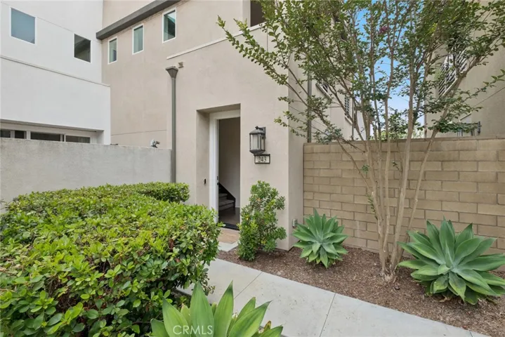 243 Cultivate, Irvine, California 92618