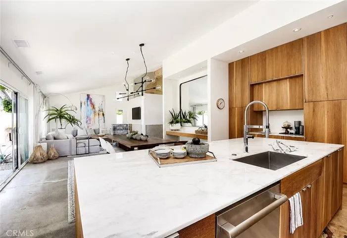 1357 Sussex Lane, Newport Beach, California 92660