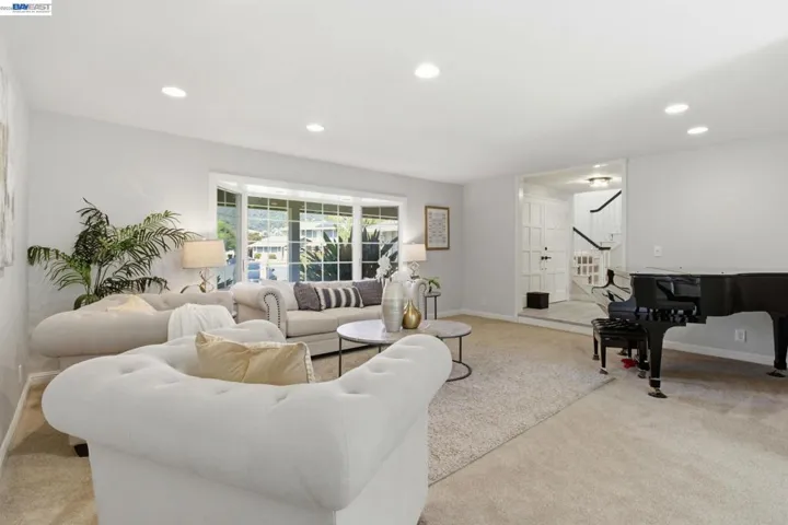 6674 Via San Blas, Pleasanton, California 94566