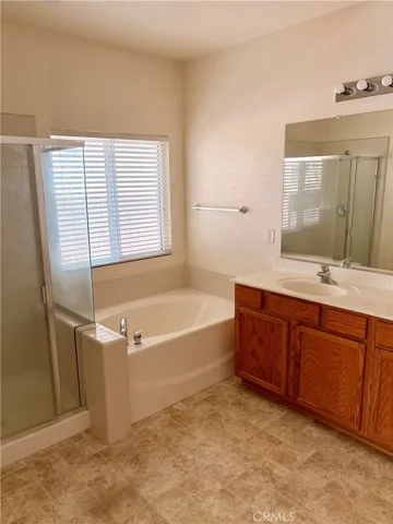 3583 Sarasota, Merced, California 95348