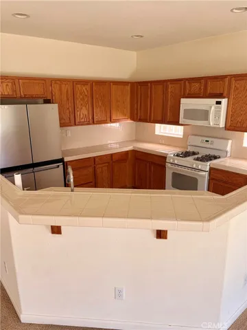3583 Sarasota, Merced, California 95348