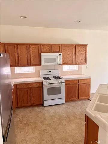 3583 Sarasota, Merced, California 95348